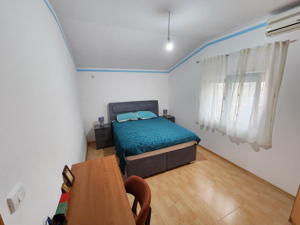 Apartment Dukic บาร์ ภายนอก รูปภาพ