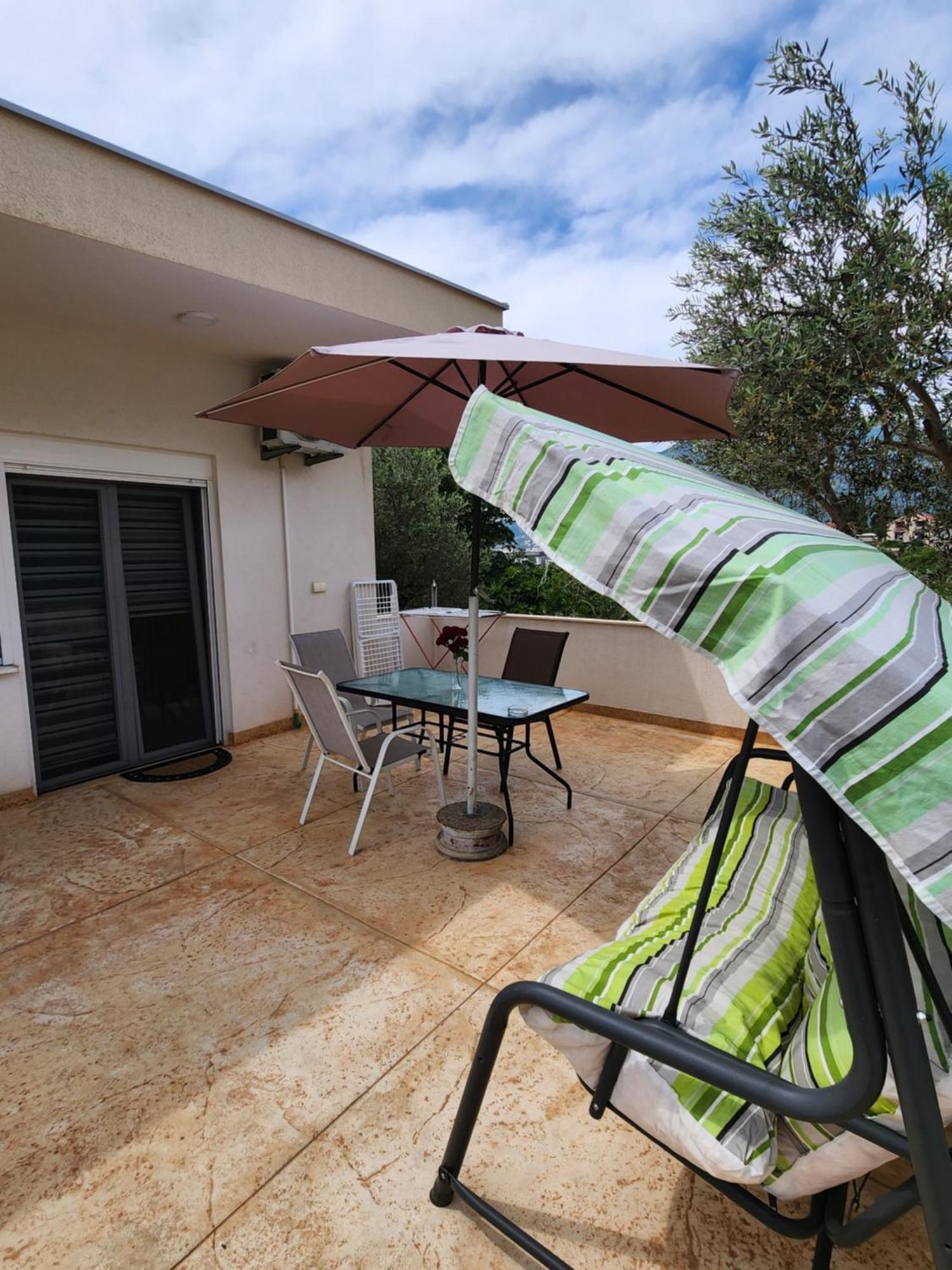 Apartment Dukic บาร์ ภายนอก รูปภาพ